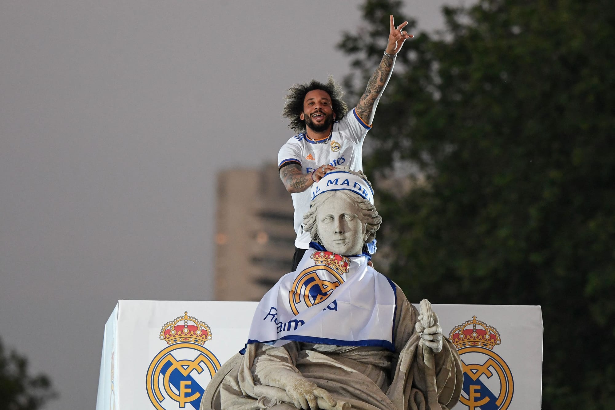 现出了强大 现出了强大